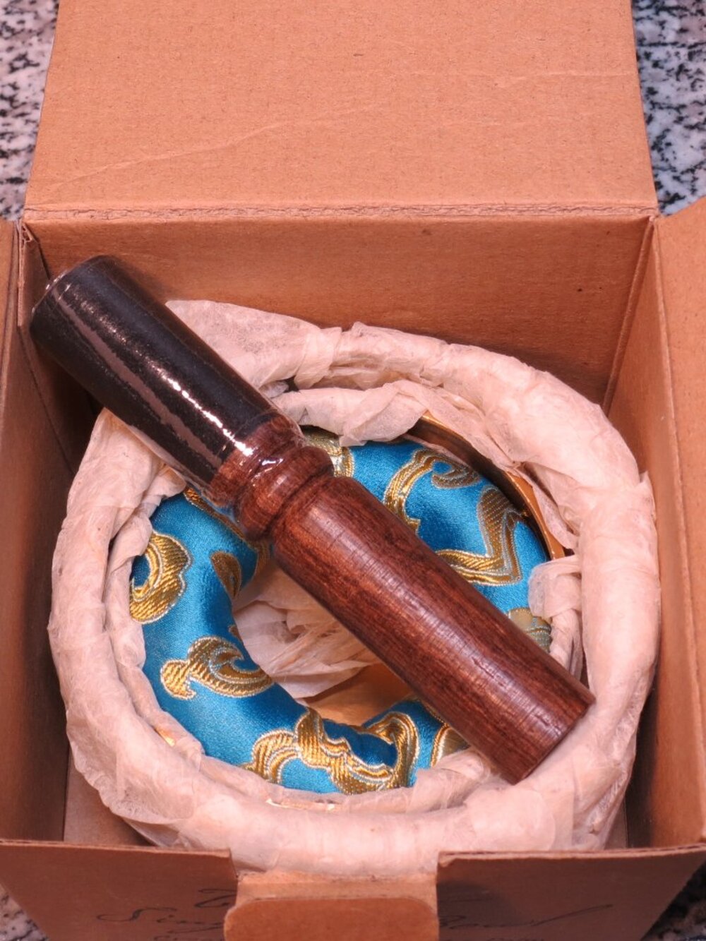 New in Box 2-Pack Tibetan Singing Bowls Set, Nepal Sound Bowl Set for Yoga